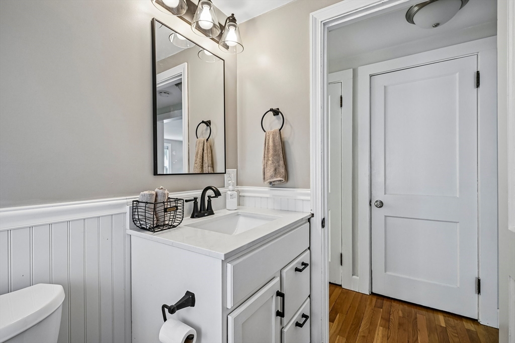 50 Mishawum Road Woburn, MA 01801 - Photo 13 of 36