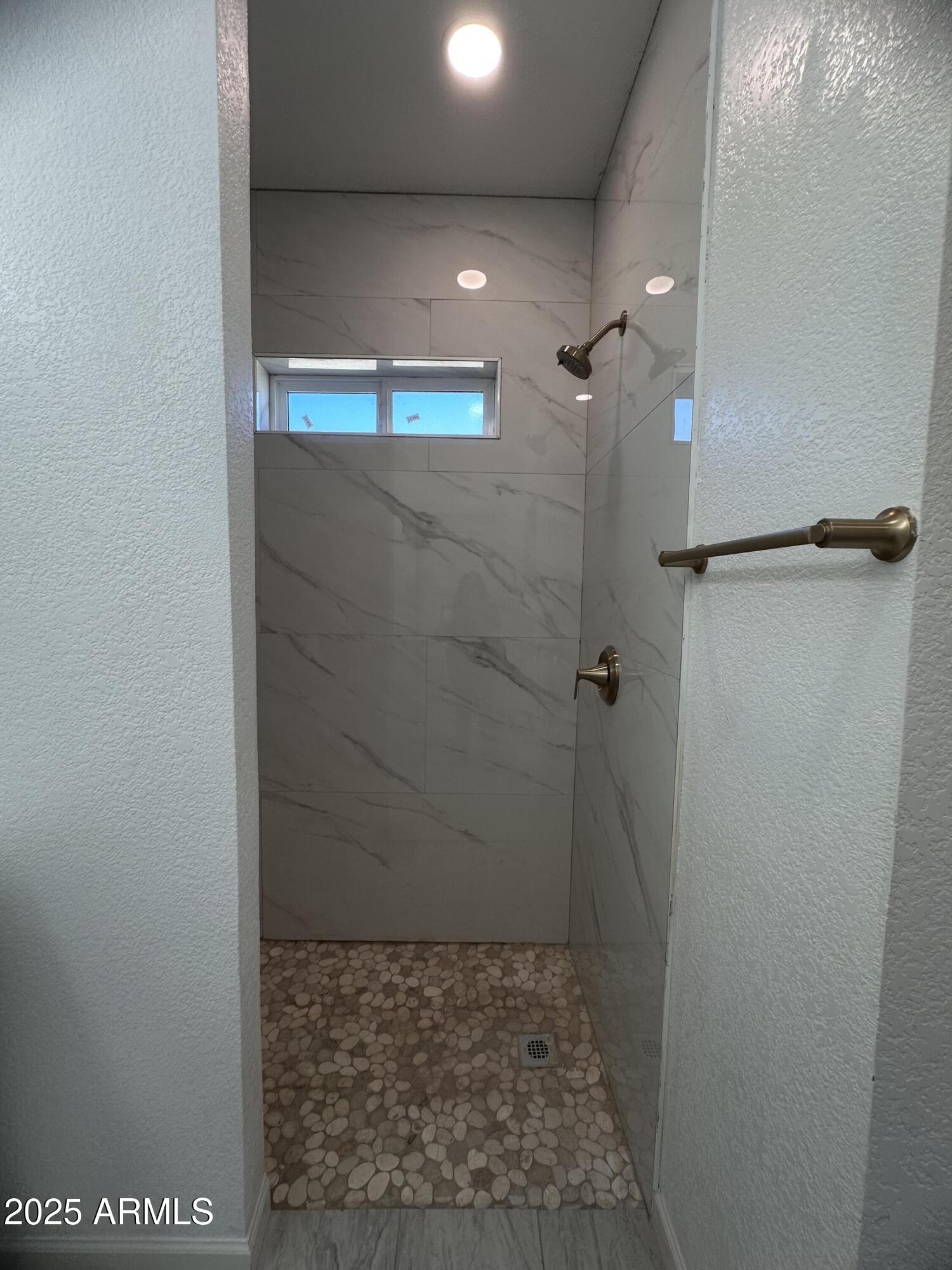 722 East 3rd Street Douglas, AZ 85607 - Photo 16 of 24 a bathroom with a shower