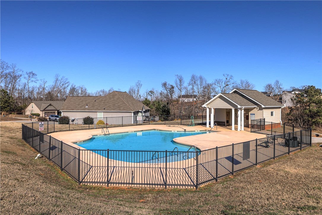 129 Shadowood Court Seneca, SC 29678 - Photo 22 of 22 Community Pool