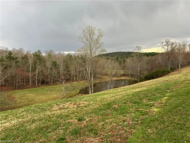 $260,000 | Tbd Ike Slate Lane, Ararat, VA 24053