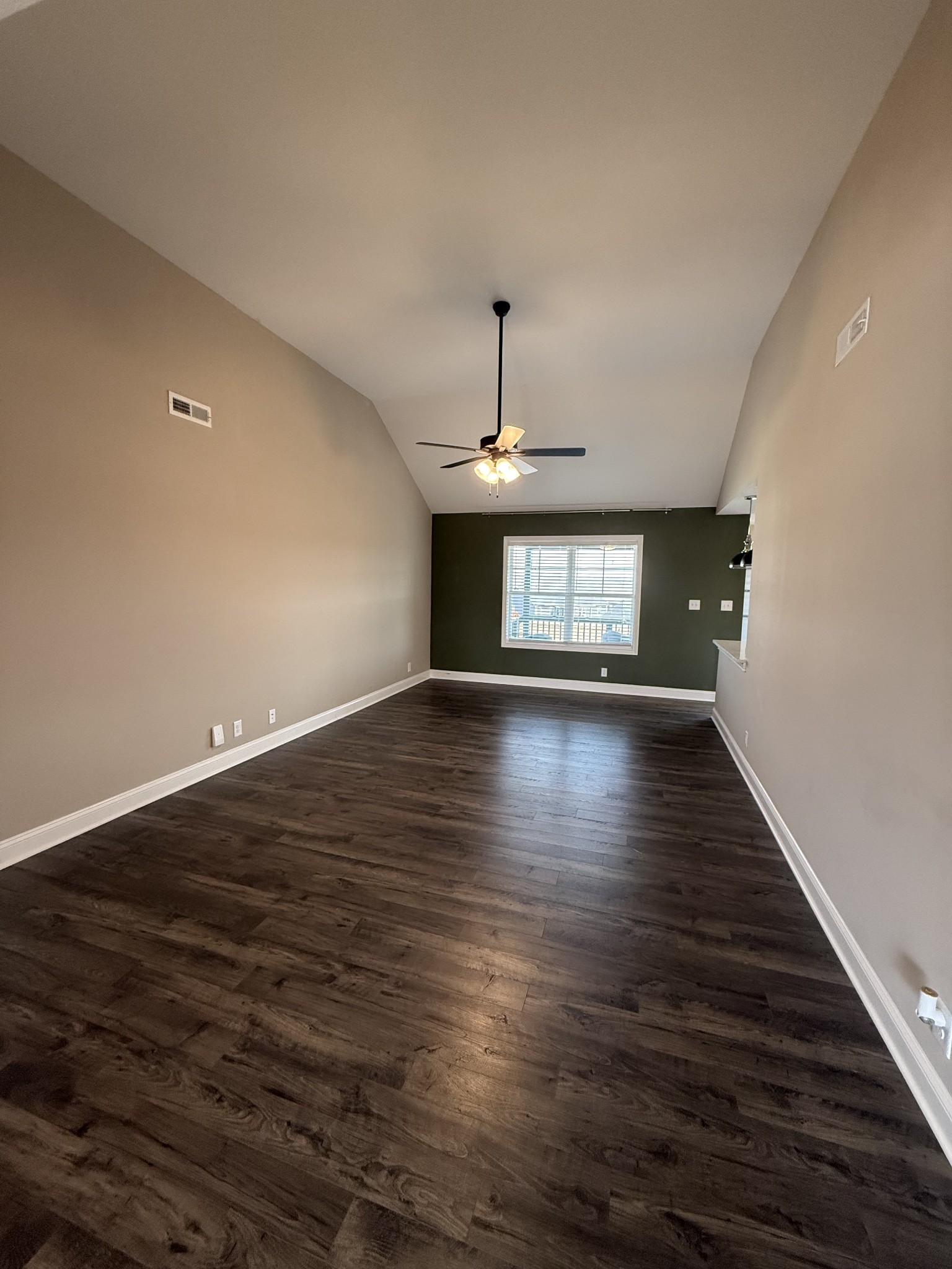 113 Ralph Court Clarksville, TN 37040 - Photo 5 of 26