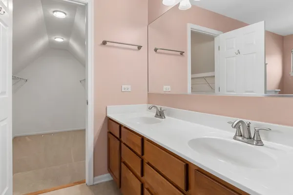 $450,000 | 3426 Ryan Drive, Yorkville, IL 60560