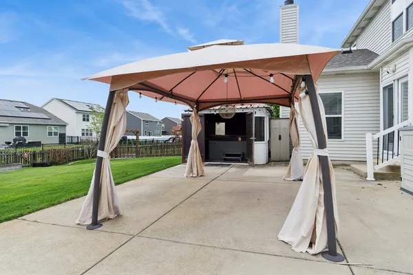 $450,000 | 3426 Ryan Drive, Yorkville, IL 60560