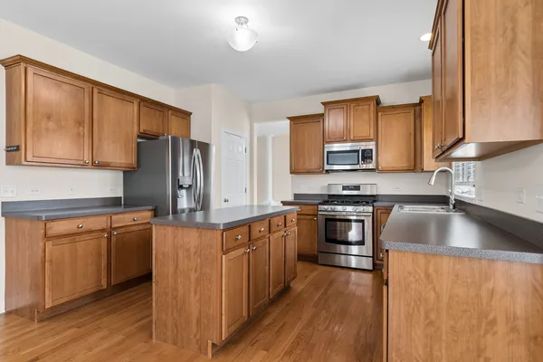 $450,000 | 3426 Ryan Drive, Yorkville, IL 60560