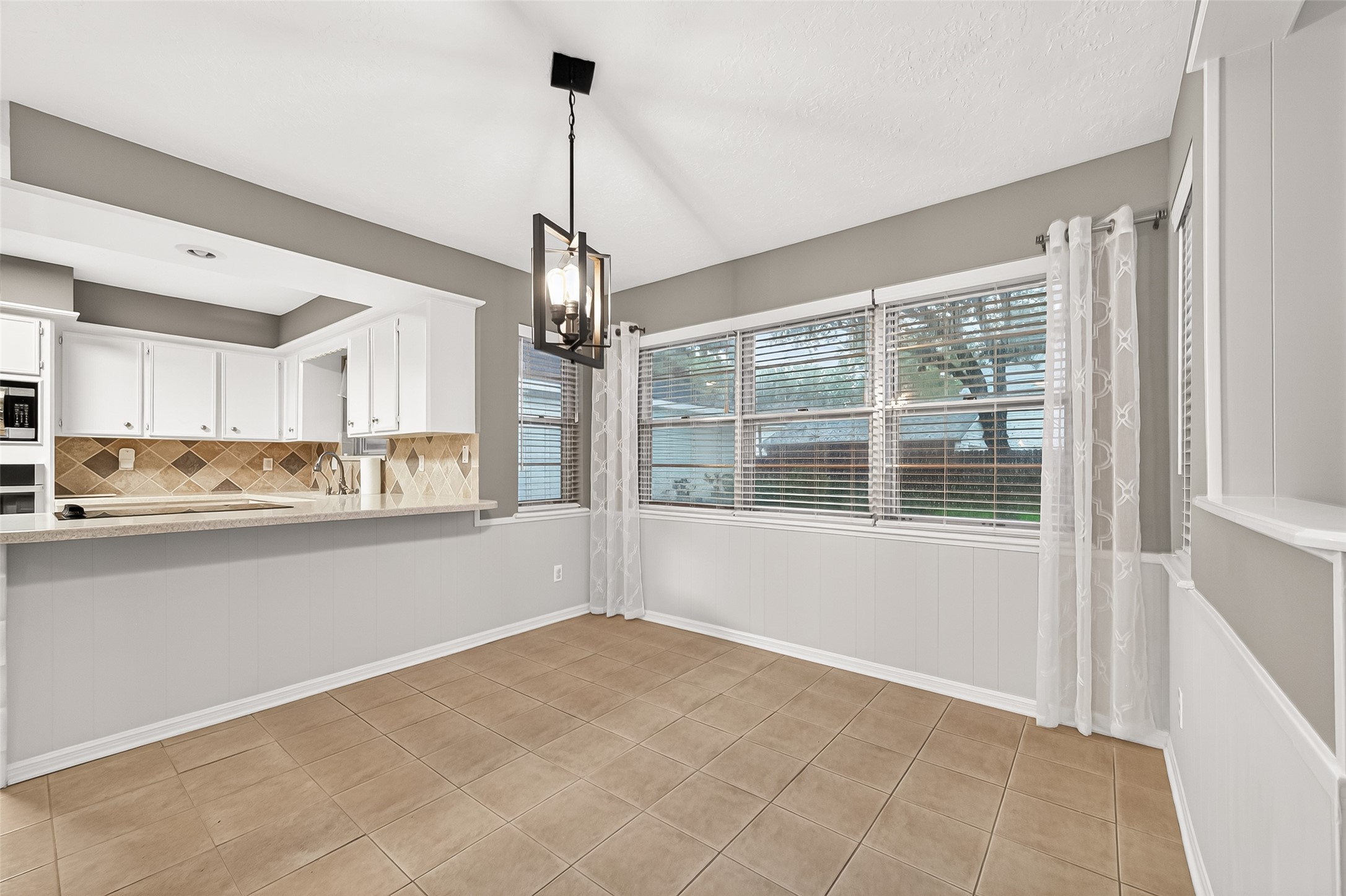 17810 Abby Lane Spring, TX 77379 - Photo 11 of 50 Breakfast Room