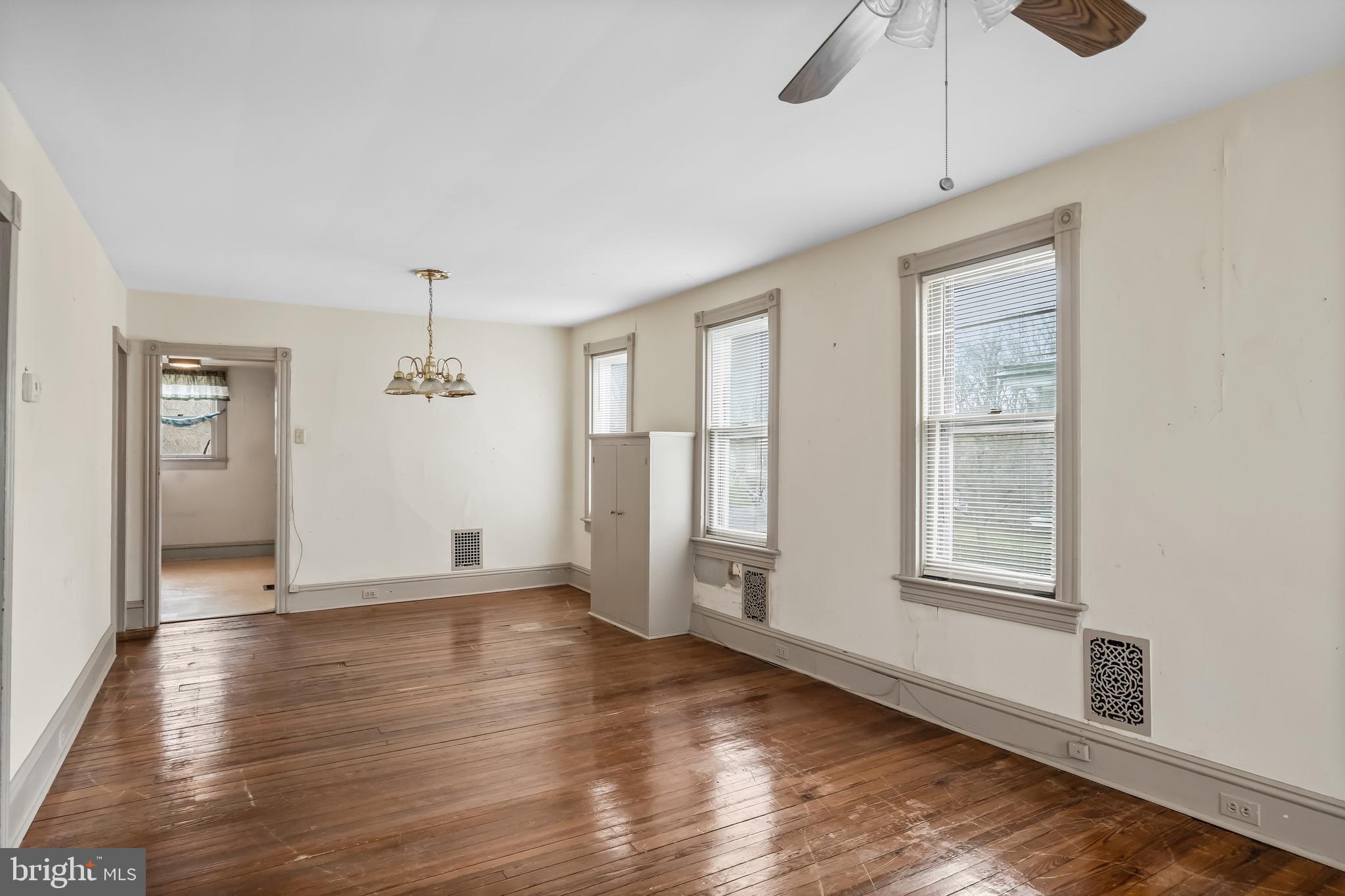 357 West 2nd Street Moorestown, NJ 08057 - Photo 8 of 50