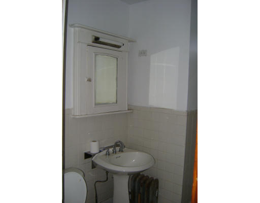 171-173 Prospect Street Springfield, MA 01107 - Photo 12 of 29 Gallery Image 12
