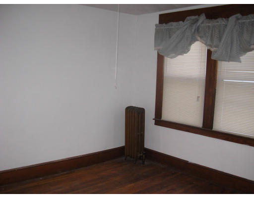 171-173 Prospect Street Springfield, MA 01107 - Photo 16 of 29 Gallery Image 16
