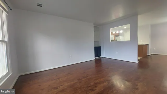 $1,925 | 13113 Shadyside Lane, Unit 10158, Germantown, MD 20874