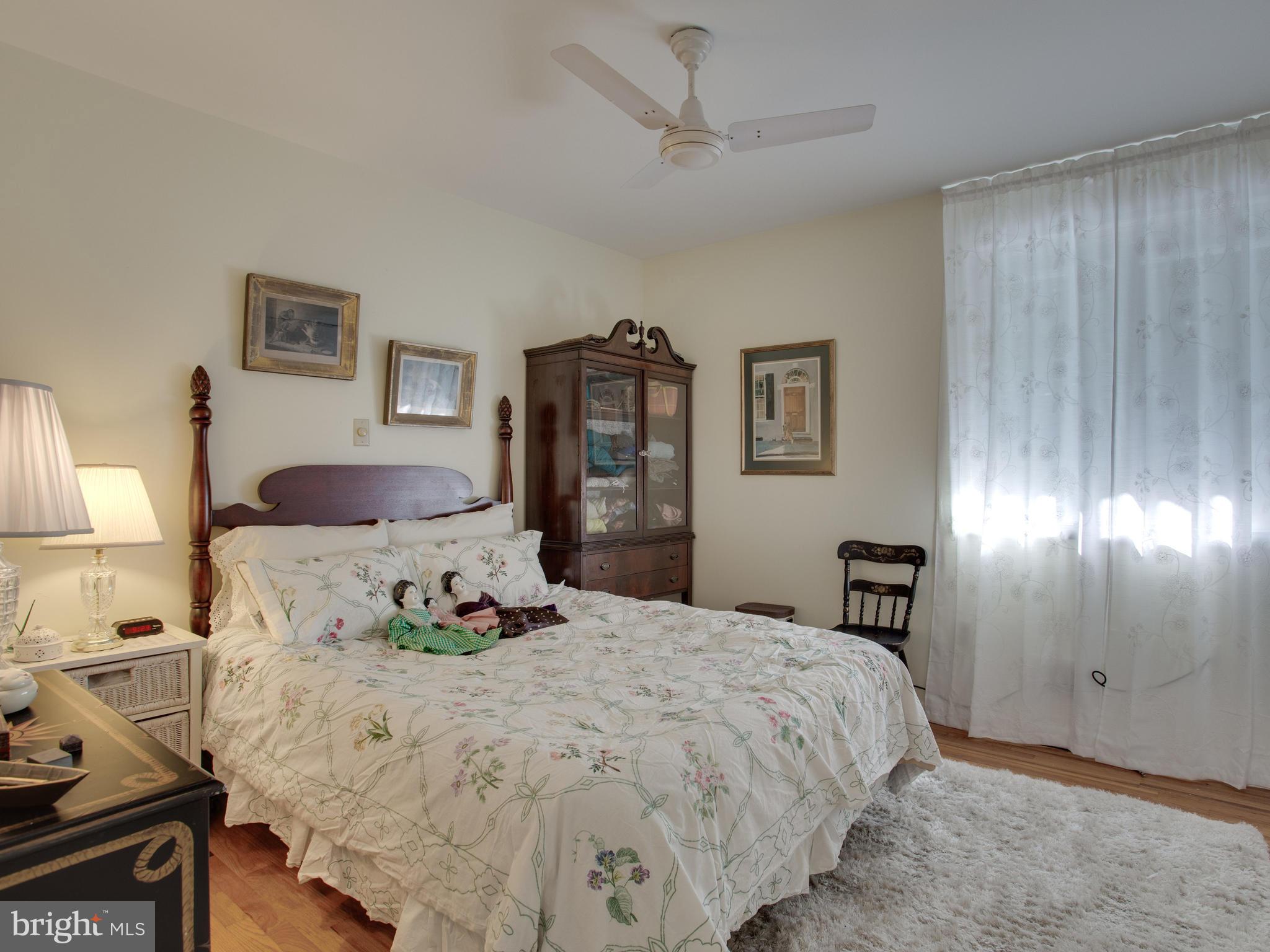 1026 Old Bay Ridge Road Annapolis, MD 21403 - Photo 16 of 30 2nd bedroom