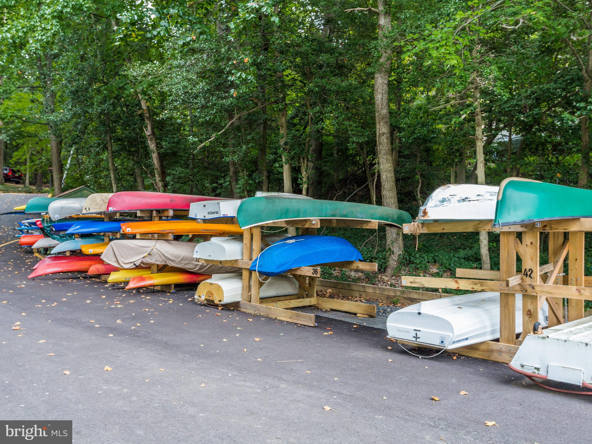 1026 Old Bay Ridge Road Annapolis, MD 21403 - Photo 26 of 30 Kayak storage