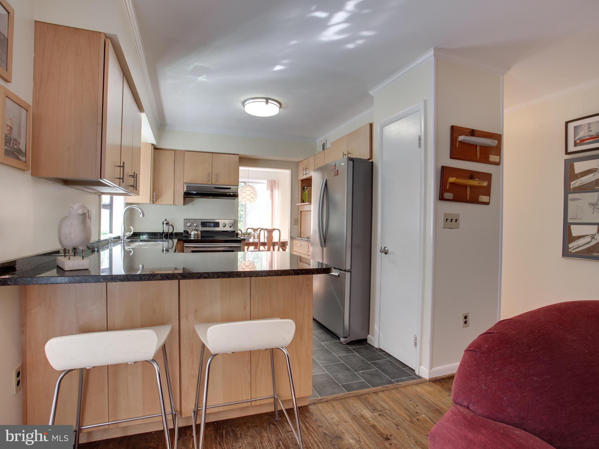 1026 Old Bay Ridge Road Annapolis, MD 21403 - Photo 4 of 30 Kitchen