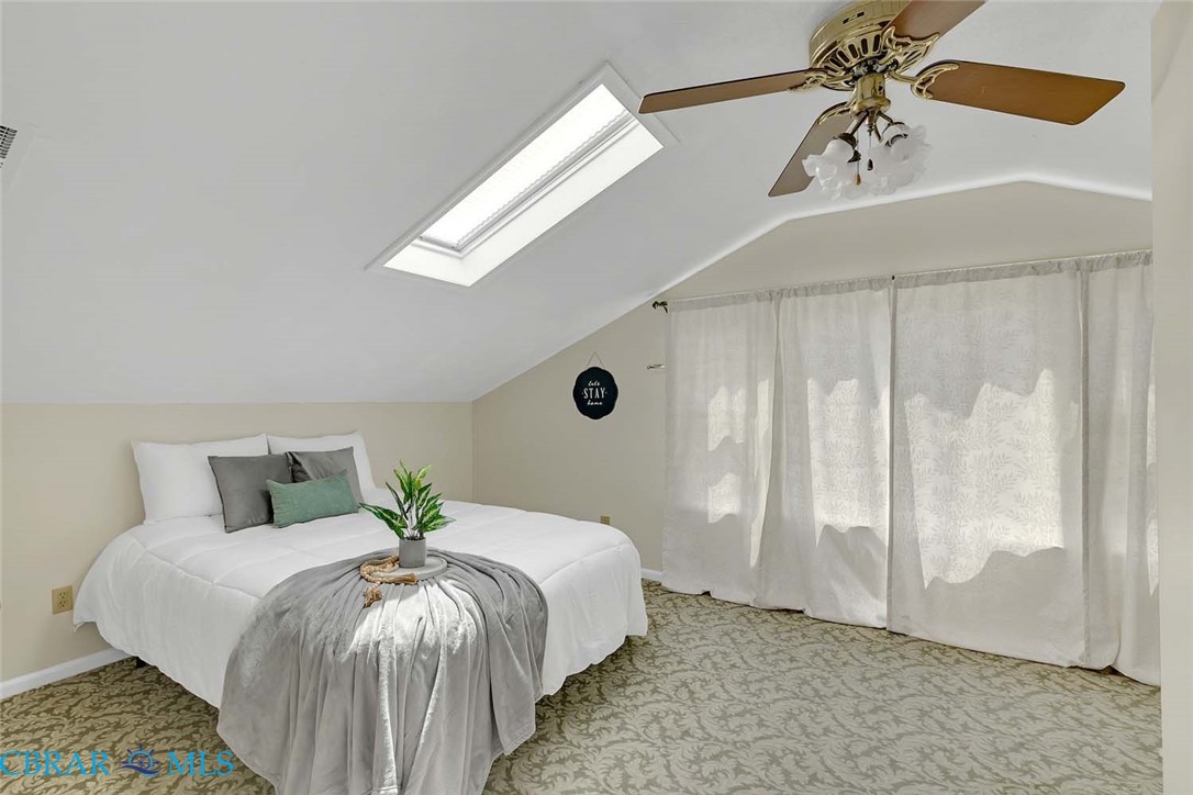 423 Kings Landing Road Onemo, VA 23130 - Photo 35 of 63 a bedroom with a bed and a window
