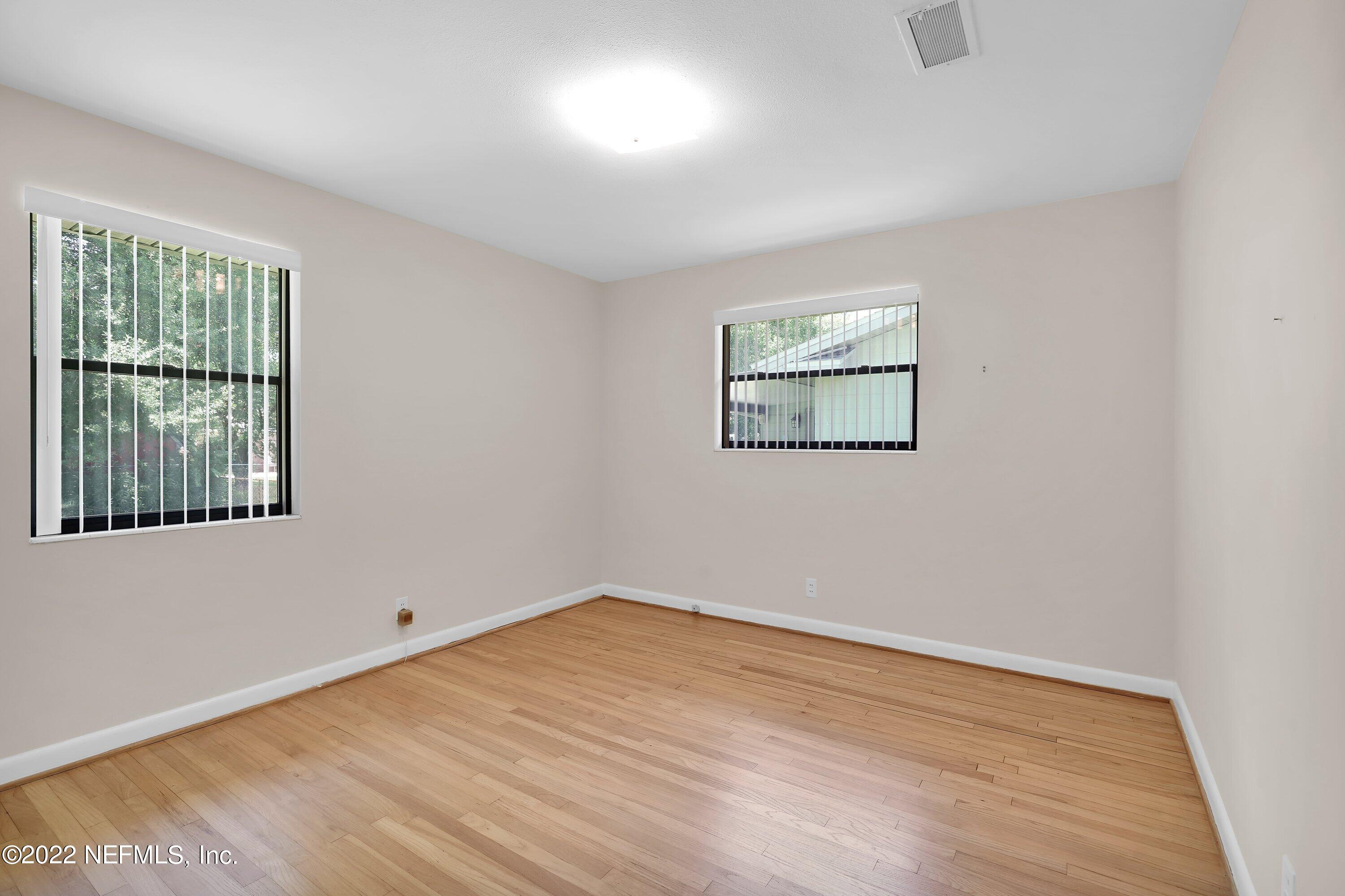 715 Acapulco Road Jacksonville, FL 32216 - Photo 17 of 33 018-715AcapulcoRoad-Jacksonville-FL-3221