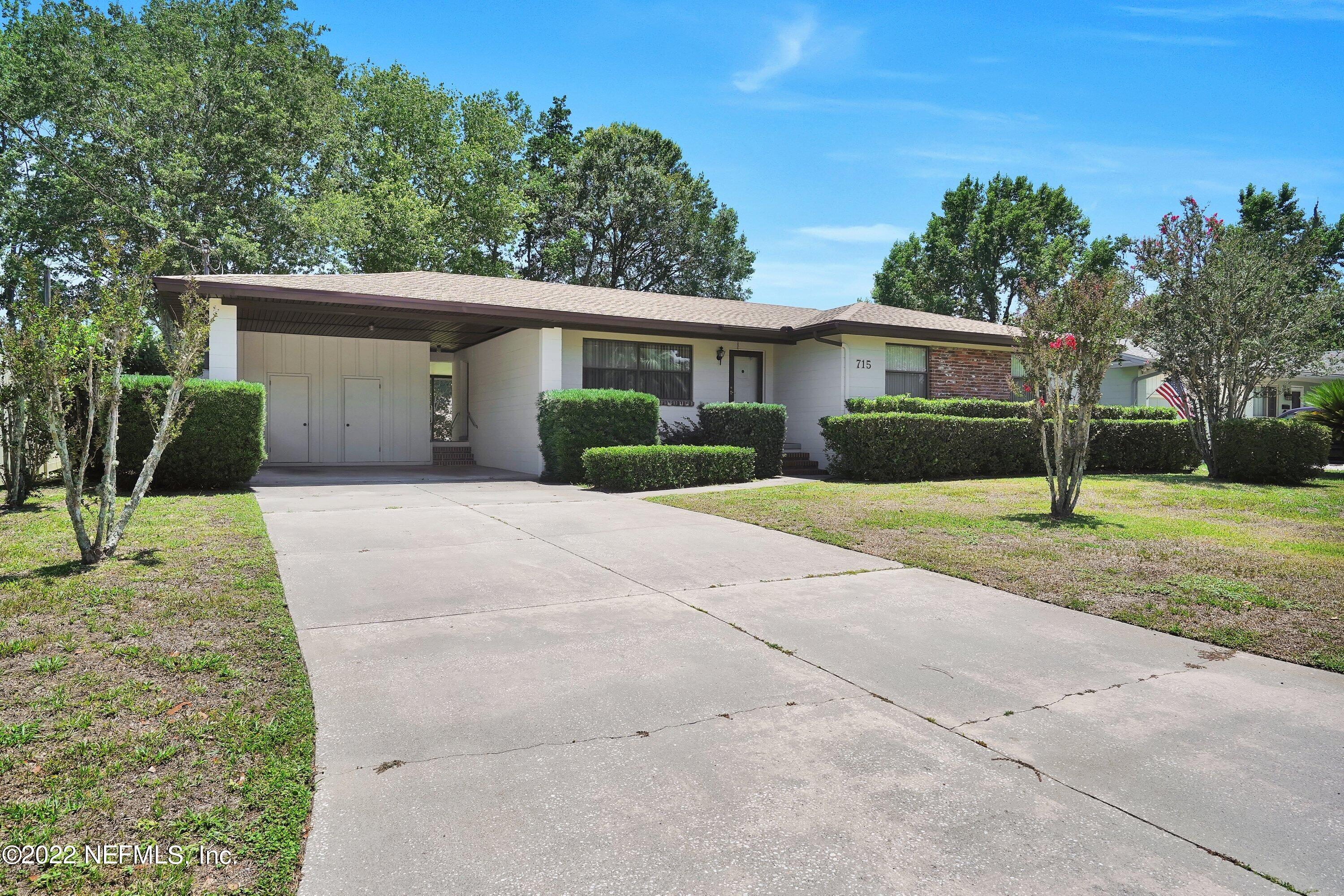 715 Acapulco Road Jacksonville, FL 32216 - Photo 2 of 33 715 Acapulco 2