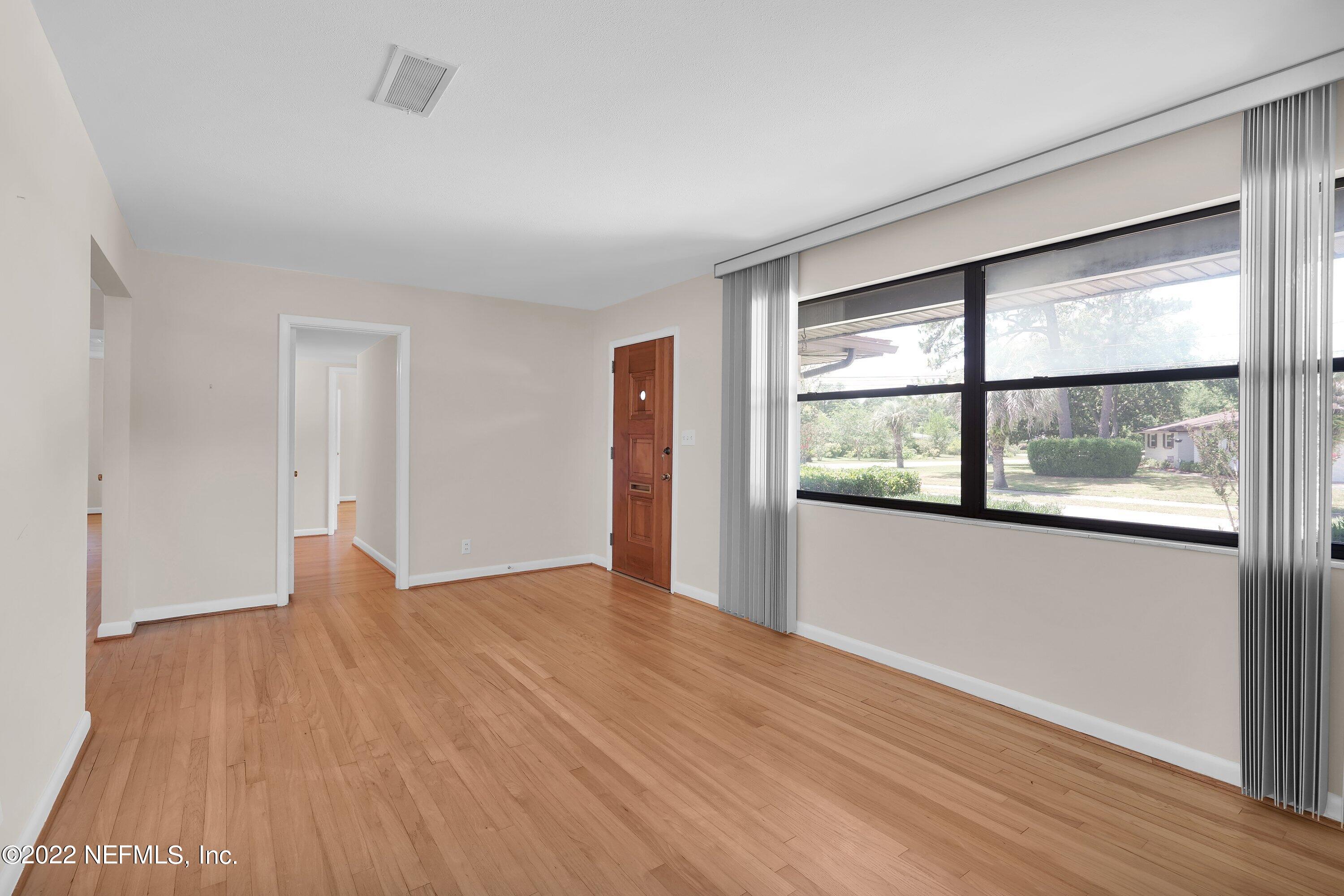 715 Acapulco Road Jacksonville, FL 32216 - Photo 8 of 33 009-715AcapulcoRoad-Jacksonville-FL-3221