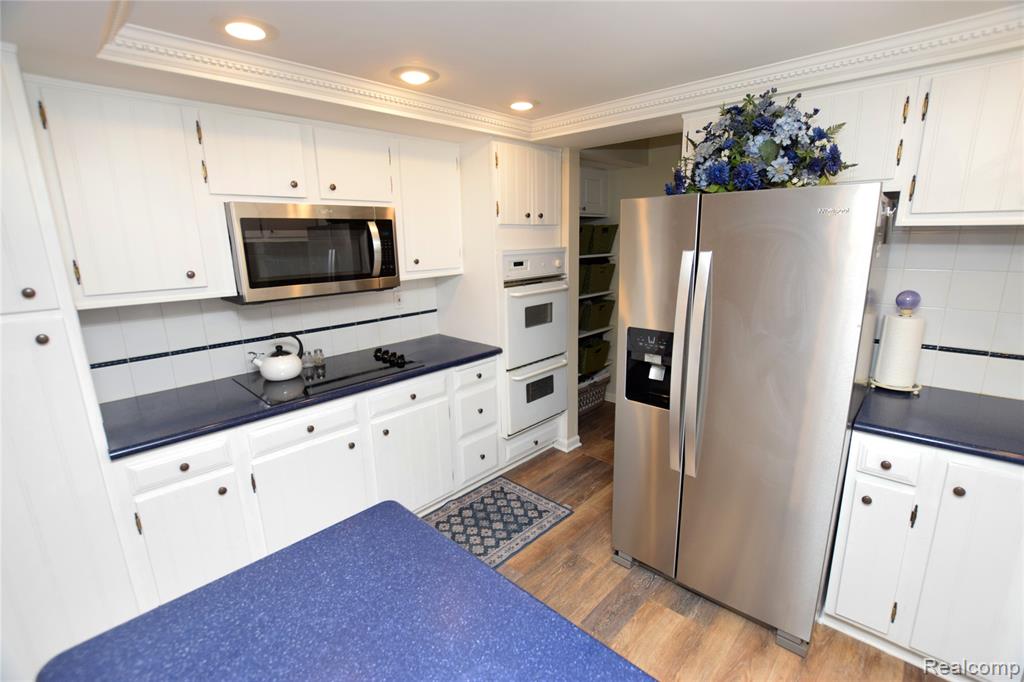 15489 Linden Road Linden, MI 48451 - Photo 4 of 25