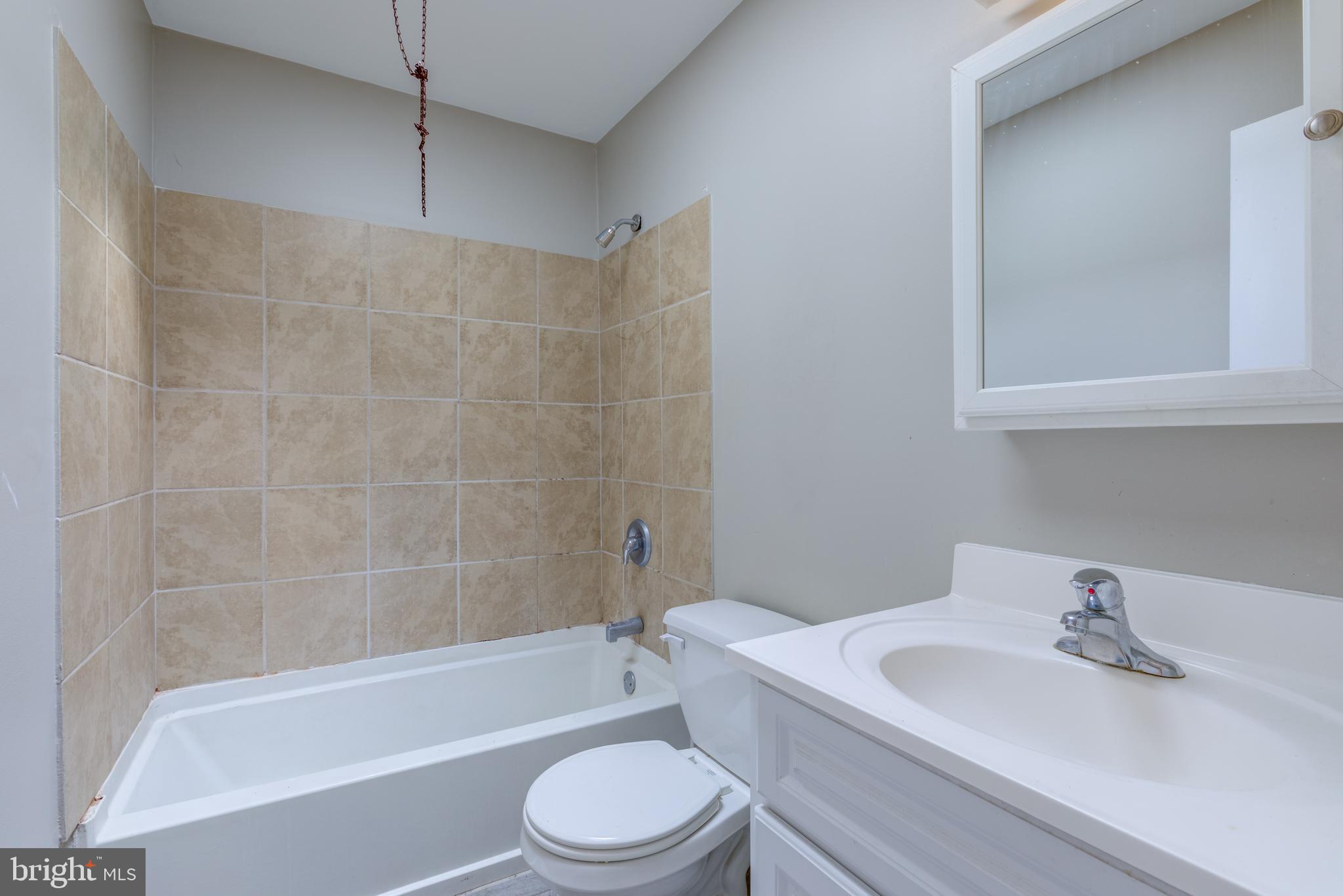 152 Laurel Road Sharon Hill, PA 19079 - Photo 16 of 17 Gallery Image 16