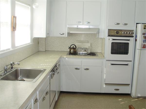 21 Hereford Road Marblehead, MA 01945 - Photo 7 of 12