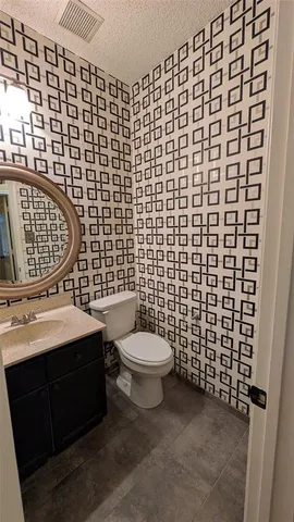 $3,500 | 4924 Timberview Drive, Flower Mound, TX 75028