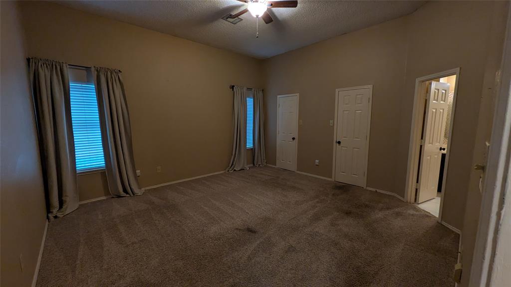 4924 Timberview Drive Flower Mound, TX 75028 - Photo 3 of 12