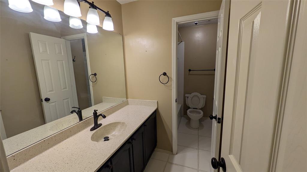 4924 Timberview Drive Flower Mound, TX 75028 - Photo 10 of 12