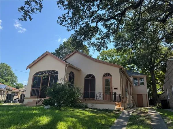 $325,000 | 4425-27 Music Street, New Orleans, LA 70122