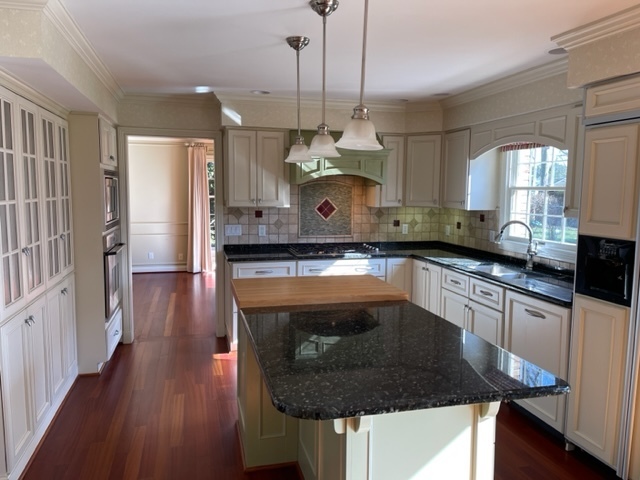 4375 North Riverside Drive Columbus, IN 47203 - Photo 11 of 33