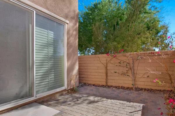 $2,995 | 607 Calle Vibrante, Palm Desert, CA 92211