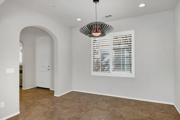 $2,995 | 607 Calle Vibrante, Palm Desert, CA 92211