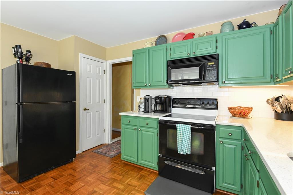 1717 Ternberry Road High Point, NC 27262 - Photo 14 of 29