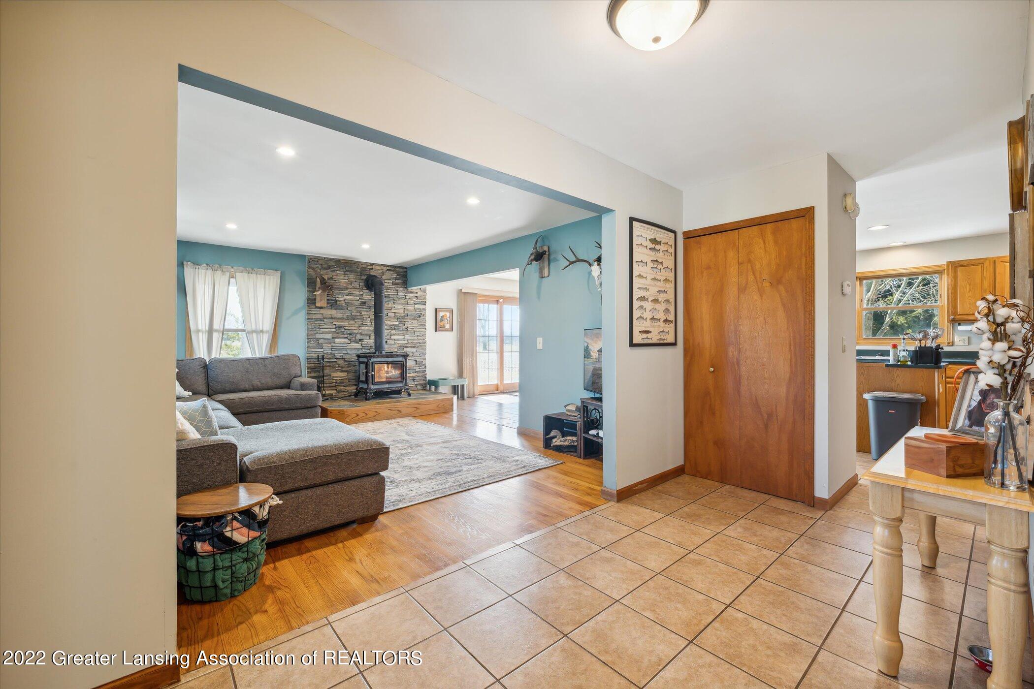 289 North Searls Road Webberville, MI 48892 - Photo 26 of 68 08-289-N-Searls-Rd-Webberville-MI-48892-