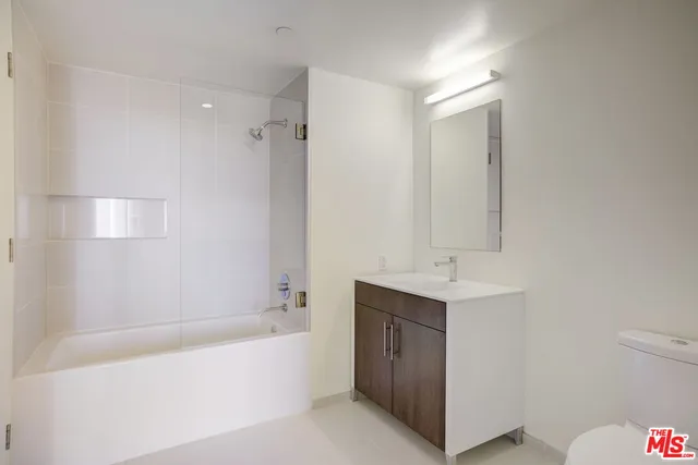 $6,205 | 8500 West Sunset, Unit E601, Los Angeles, CA 90069