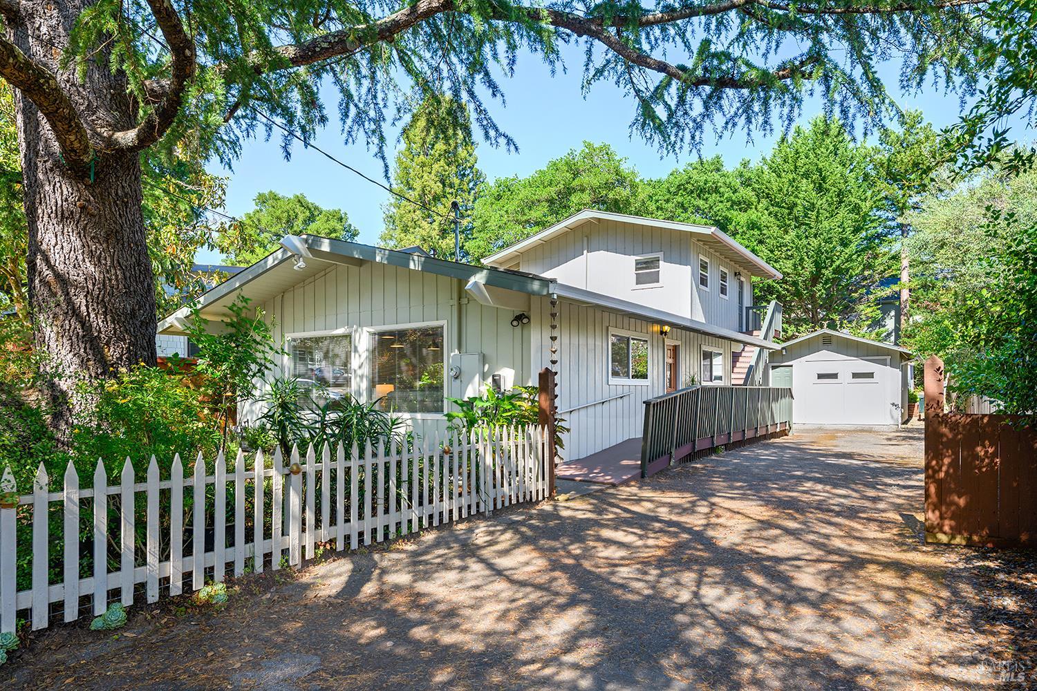 285 Neva Street Sebastopol, CA 95472 - Photo 2 of 39 a front view of a house with a garden