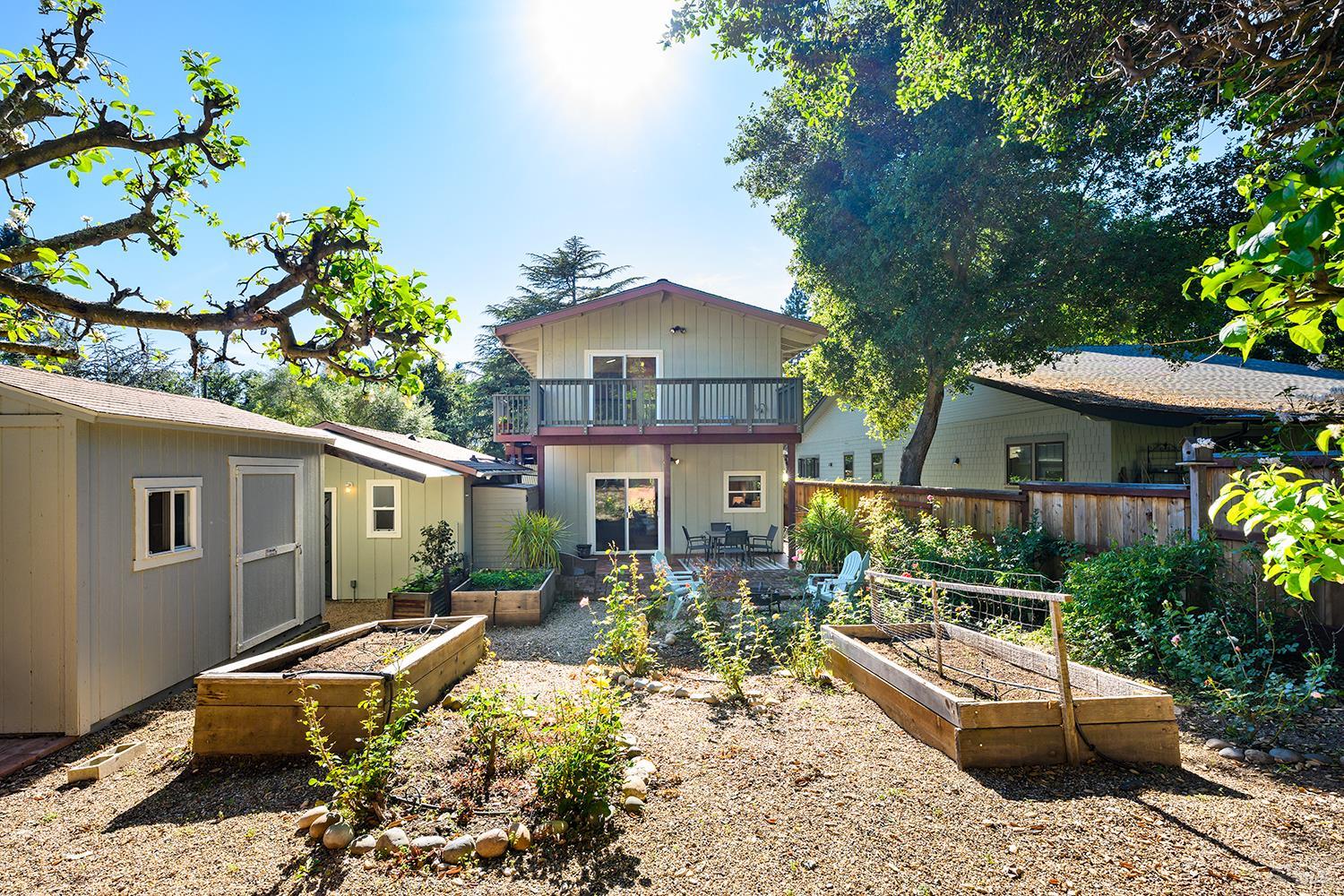 285 Neva Street Sebastopol, CA 95472 - Photo 39 of 39 a front view of a house with garden
