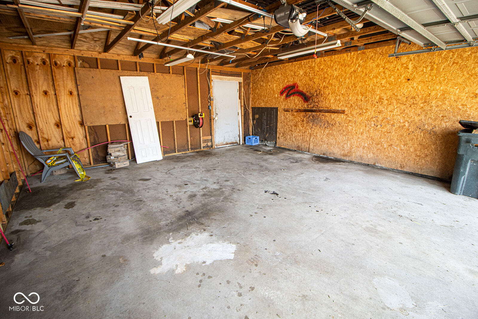 825 Rockshire Court Gas City, IN 46933 - Photo 26 of 41