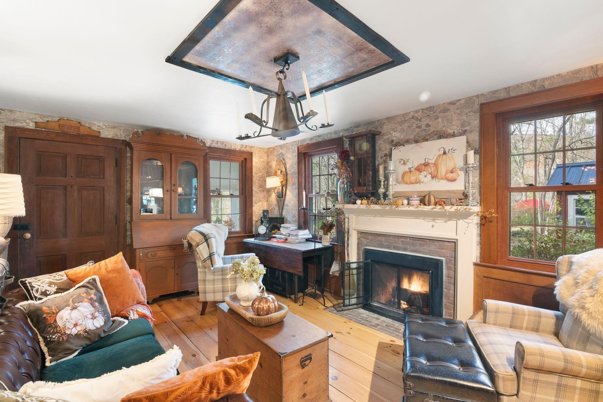 12 Cross Street Newfane, VT 05345 - Photo 11 of 34 Gallery Image 11