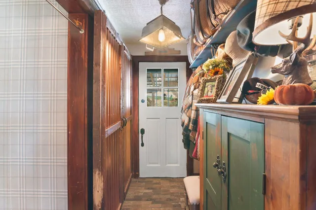 $365,000 | 12 Cross Street, Newfane, VT 05345