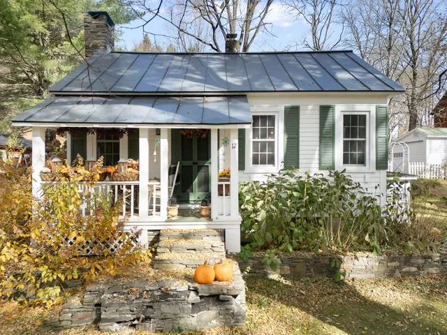 $365,000 | 12 Cross Street, Newfane, VT 05345