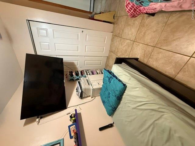 106 East 7th Road Queens, NY 11693 - Photo 15 of 18