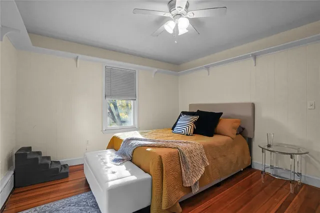 $4,500 | 10 Peckham Avenue, Newport, RI 02840