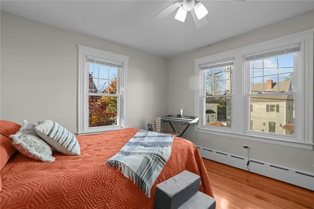 $4,500 | 10 Peckham Avenue, Newport, RI 02840