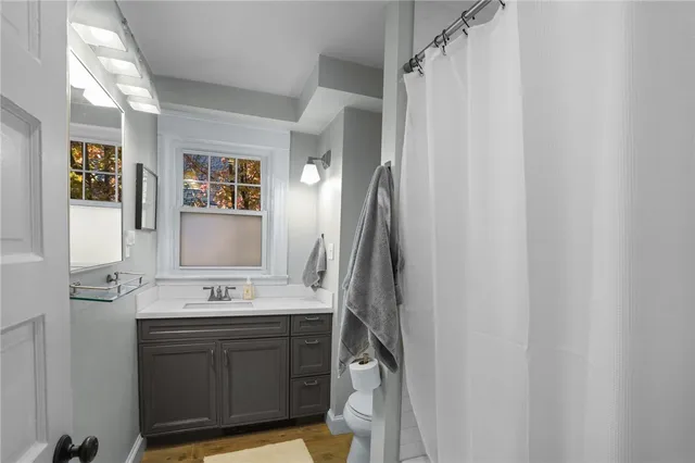 $4,500 | 10 Peckham Avenue, Newport, RI 02840