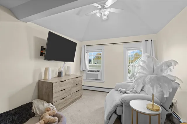 $4,500 | 10 Peckham Avenue, Newport, RI 02840