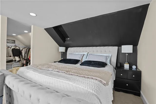 $4,500 | 10 Peckham Avenue, Newport, RI 02840