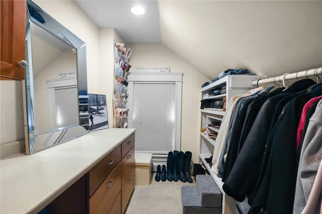 $4,500 | 10 Peckham Avenue, Newport, RI 02840