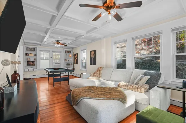 $4,500 | 10 Peckham Avenue, Newport, RI 02840