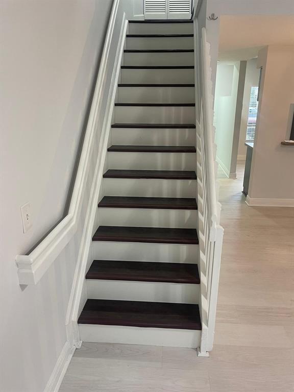 9967 Northwest 56th Place, Unit 9967 Coral Springs, FL 33076 - Photo 20 of 38 a view of entryway