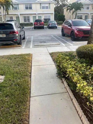 $2,350 | 9967 Northwest 56th Place, Unit 9967, Coral Springs, FL 33076