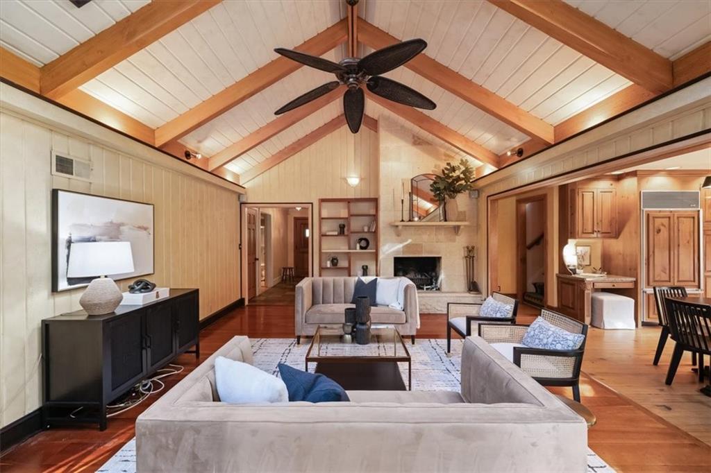 3125 Tomahawk Road Mission Hills, KS 66208 - Photo 12 of 50